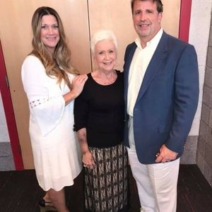 Meet your Posher, Kay